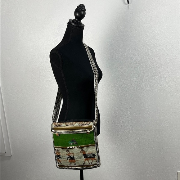 No Brand Handbags - Women’s Bohemian Green Tan “Arica” Crossbody Bag Boho Casual Embroidered Chic